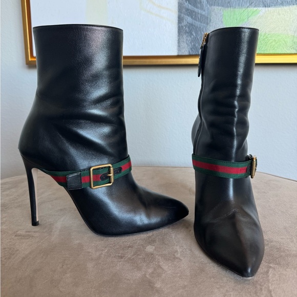 Gucci Beyond Leather Ankle Boots with Web Buckles - Black - Picture 2 of 8